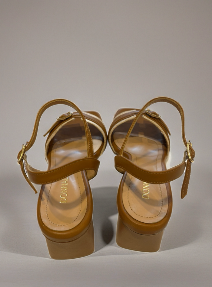 Donna Lei Jo Nappa Cuouo Sandal - Tan