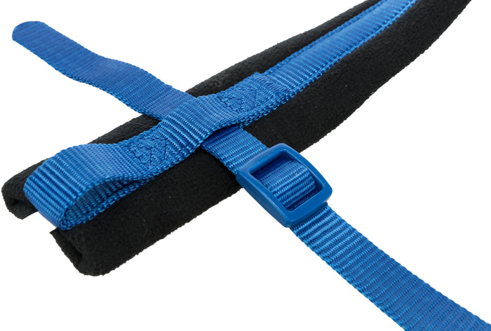 Detail of the Trixie Premium Touring Harness lead ring and adjustable belly strap