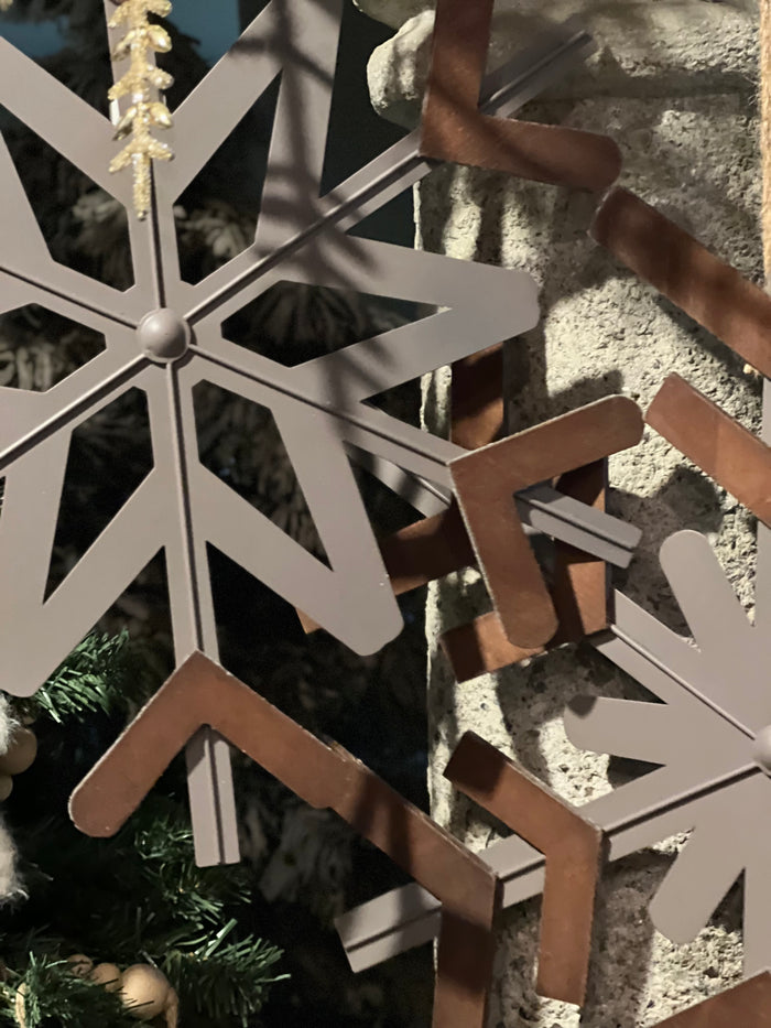 2PC WOOD & METAL SNOWFLAKE SET