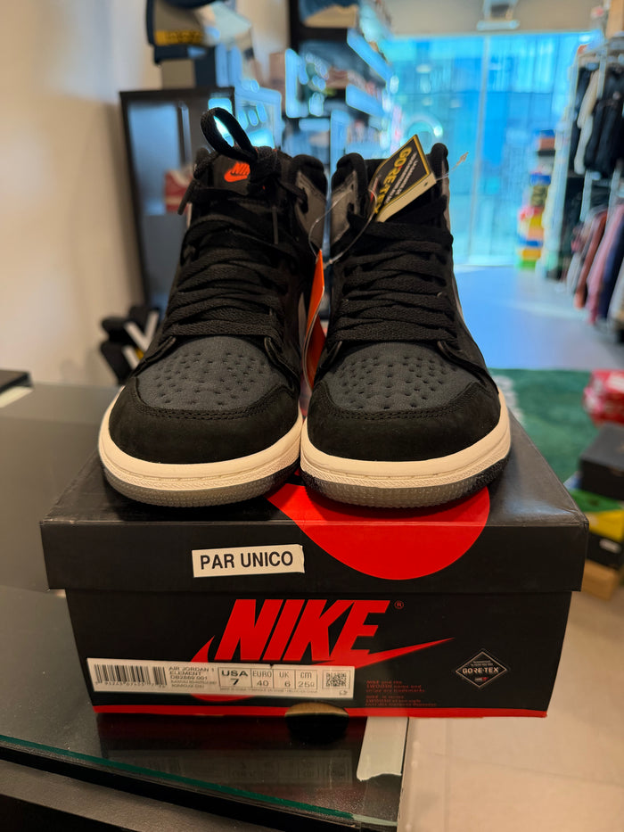 Jordan 1 Retro High Element Gore-Tex Black Particle Grey