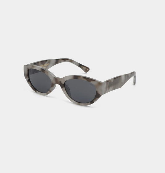 A.Kjaerbede Winnie Sunglasses - Cookie Dough