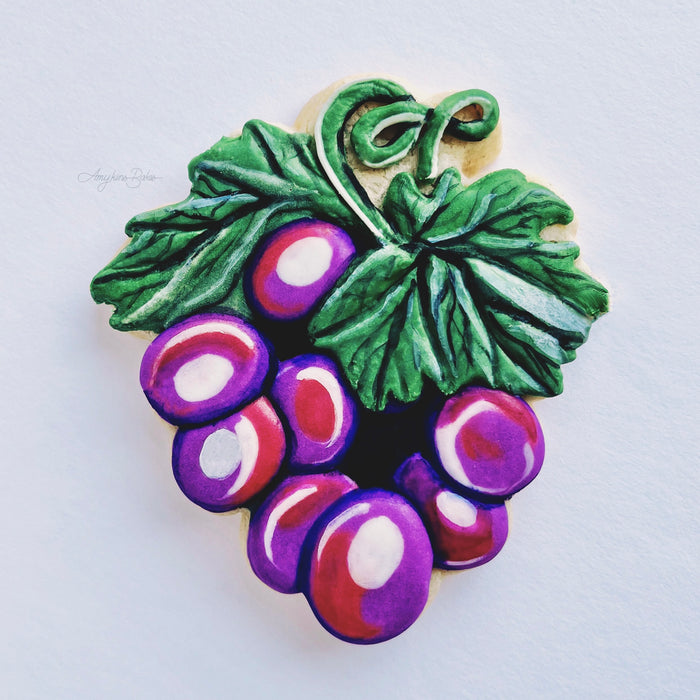 Amy's Grape with Leaves Cookie Cutter