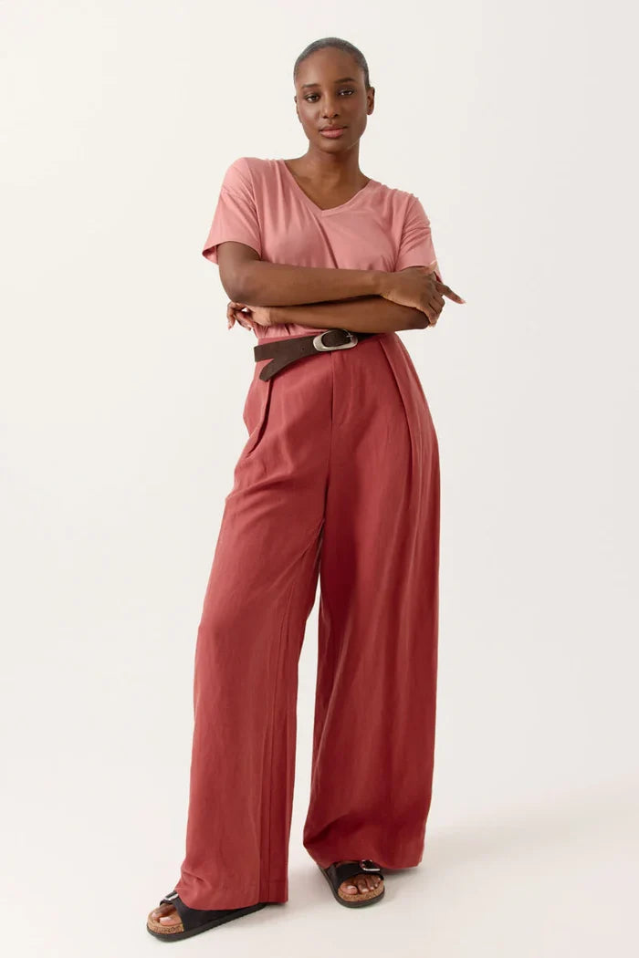 Artlove Francesca T-Shirt Terracotta Pink - Precious Sparkle