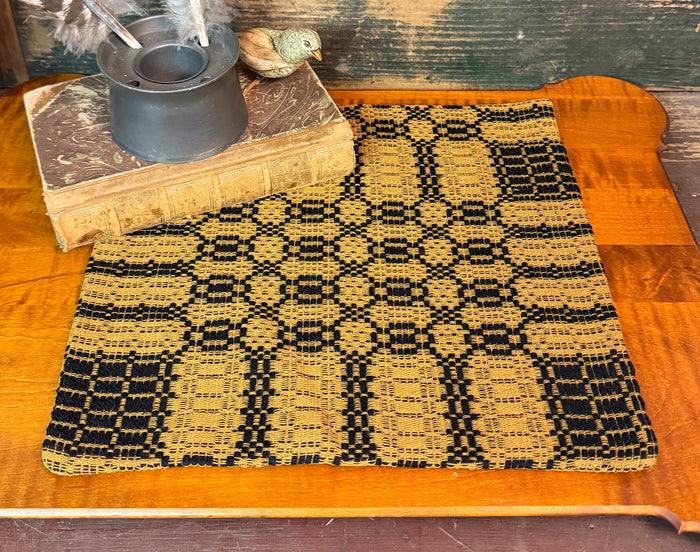 CD-CM-MB Coverlet Candle Mat - Mustard & Black