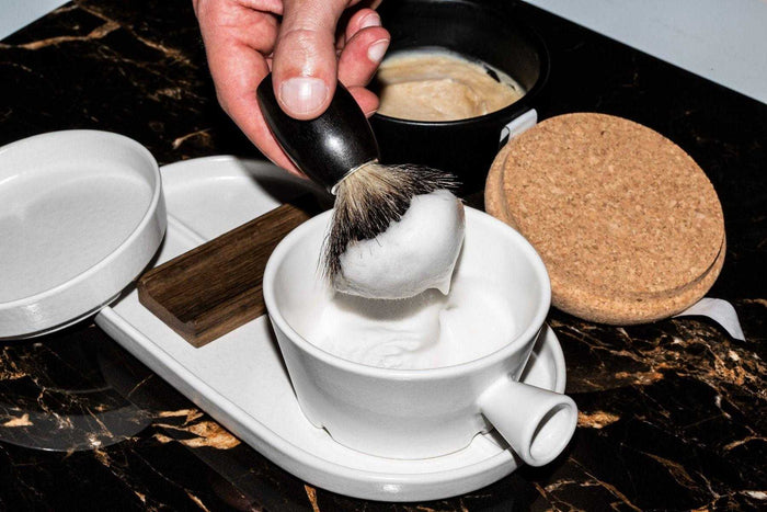 Dovo white ceramic shaving bowl