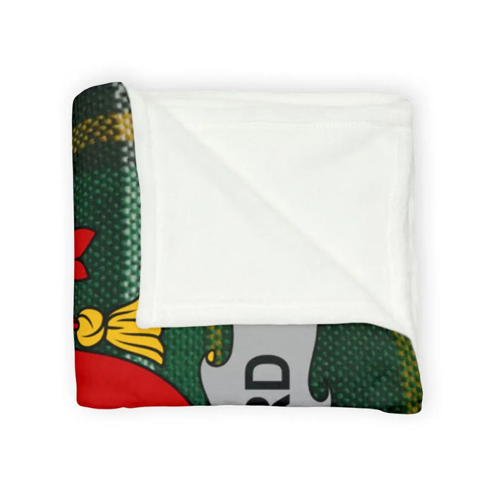 Vintage Crest Design Fleece Blanket for Cozy Winter