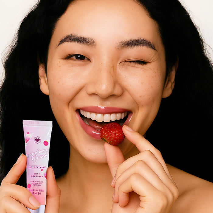 I Heart Revolution Strawberry Glaze Peptide Lip Balm