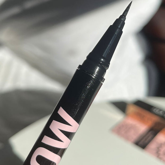 Makeup Revolution Liner Pow Liquid Eyeliner - Eyeliner
