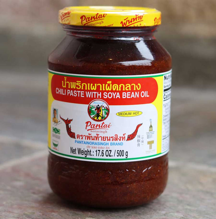 Pantai - Chili Paste With Soya Bean Oil น้ำพริกเผาเผ็ดกลาง