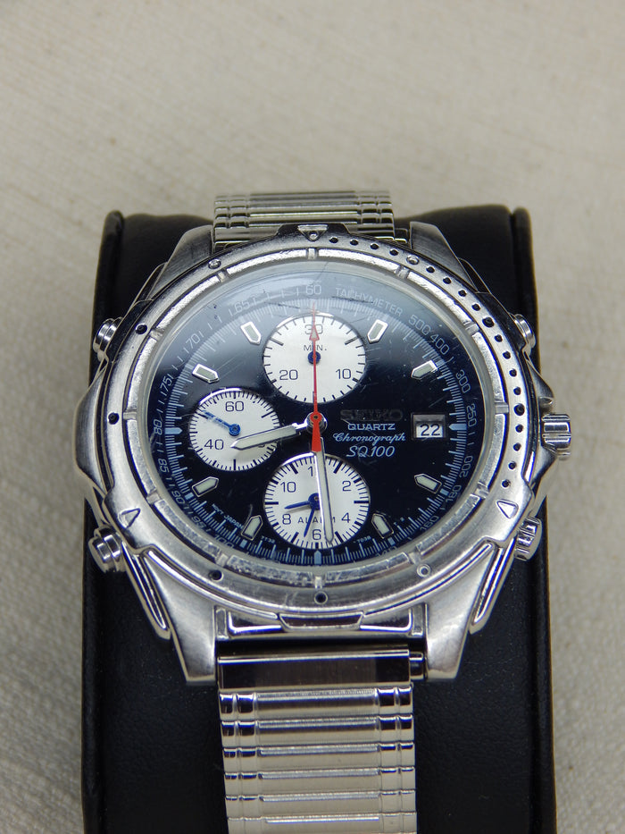 Seiko SQ 100 Quartz chronograph