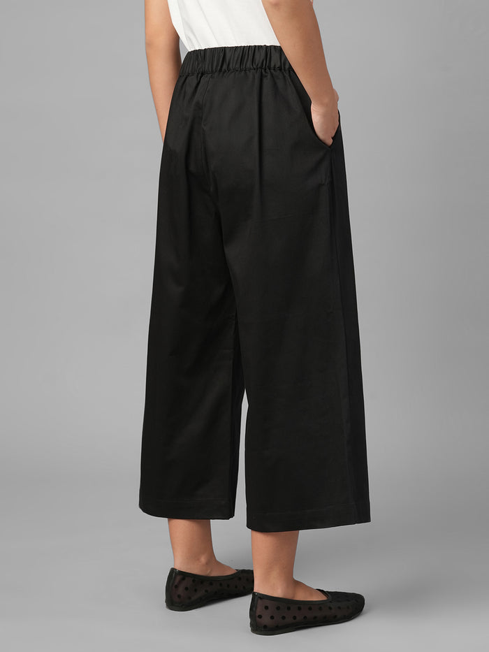 Women's Black Cotton Lycra Regular Fit Culotte