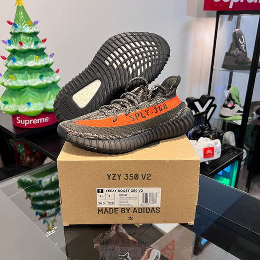 Adidas Yeezy Boost 350 V2
Carbon Beluga (USADA)